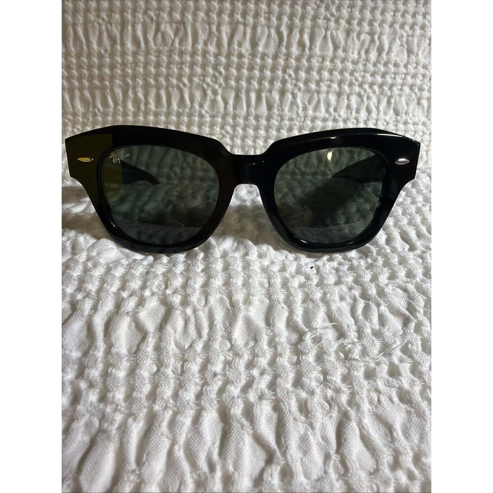Ray Ban
